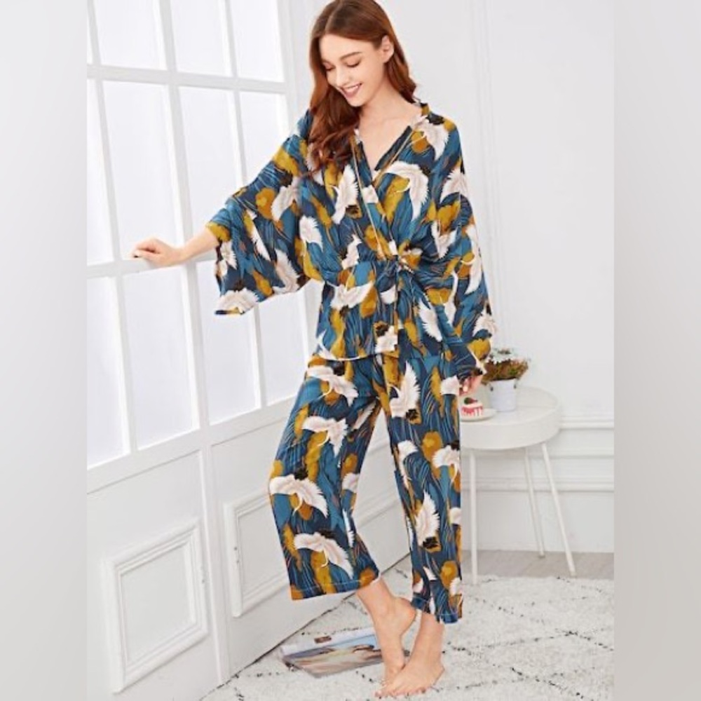 Blue and Yellow Bird Print Kimono Set